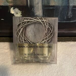 NIP 2 pack Wallflower Refill, Mahogany Teakwood